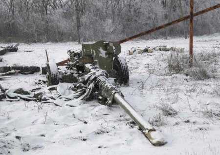 destroyed artillery snow