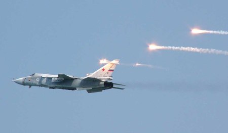 sukhoi_su24_fencer_l4